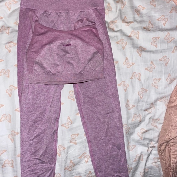 Gymshark Set - Picture 2 of 2